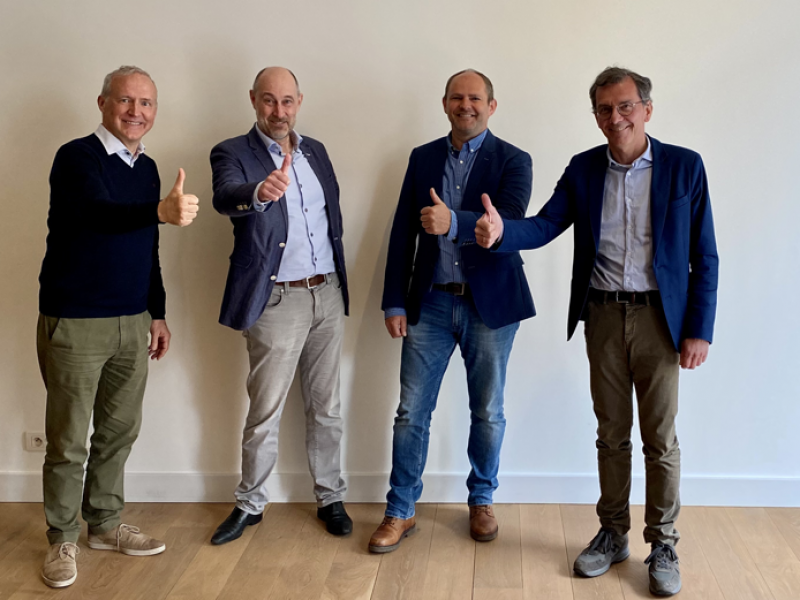 savaco breidt verder uit met overname it-bedrijf atri-services